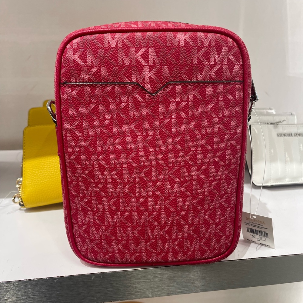 MICHAEL KORS Jet Set Travel Md Signature Logo Crossbody Flight Bag
DK RASPBERRY - Picture 11 of 16